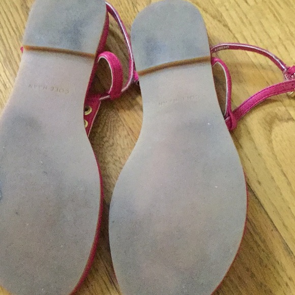 Sandals - Picture 5 of 5